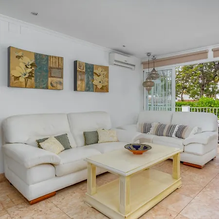 Esencia De Jazmin By Interhome بيت للعطل