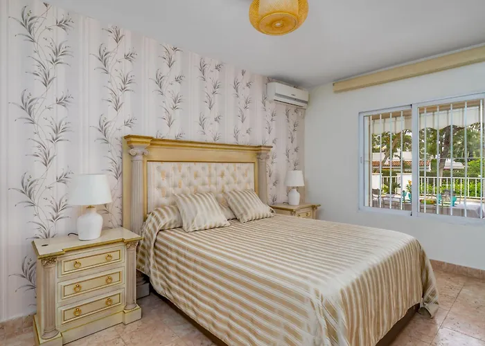 Esencia De Jazmin By Interhome * Marbella