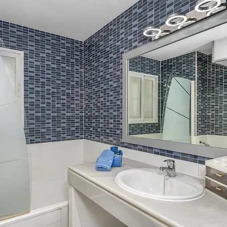 בית נופש Esencia De Jazmin By Interhome מארבלה