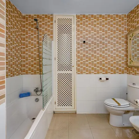 Esencia De Jazmin By Interhome Marbella