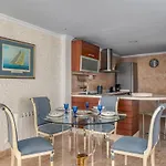 Esencia De Jazmin By Interhome * מארבלה